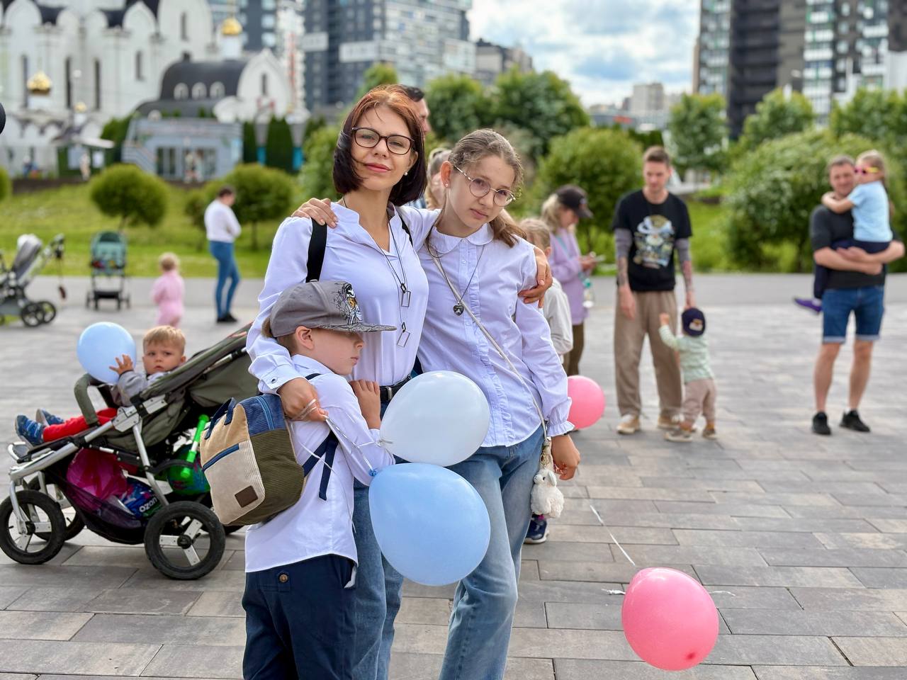 В парке «Оккервиль» прошёл парад семей