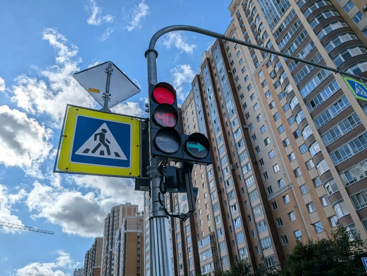 Глава Заневского поселения поручил настроить светофор на проспекте Строителей