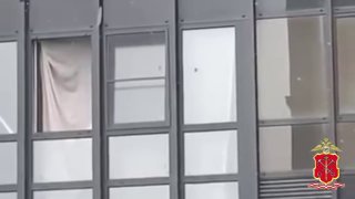 В Кудрово задержали молодых людей, стрелявших по окнам соседней квартиры